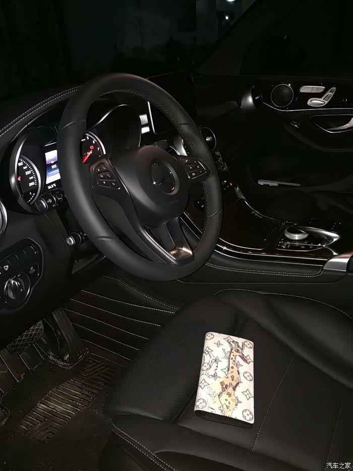 新的人生自己第一台新车!各位glc前辈车主也不要黑我 glc260豪华