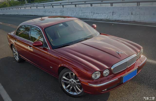 2006款经典捷豹xj8l终于被我收藏了