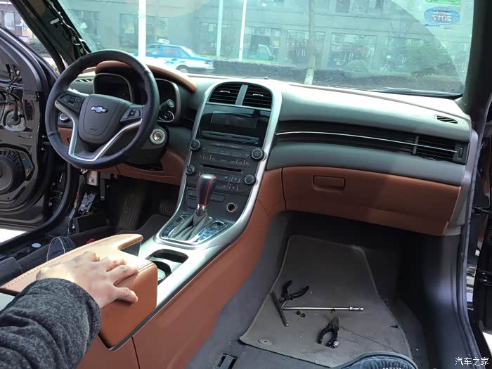 全新迈锐宝棕色内饰改装