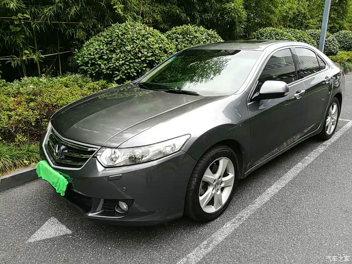 个人在杭州市区有一台09款本田思铂睿尊贵版中级轿车,2010年12月上牌