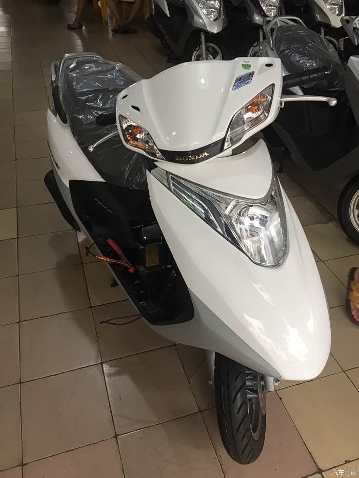 中山--购入白色睿御