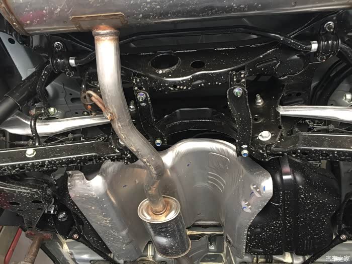 周末没事,山东2016款逍客底盘装甲作业来袭,看看我的装甲