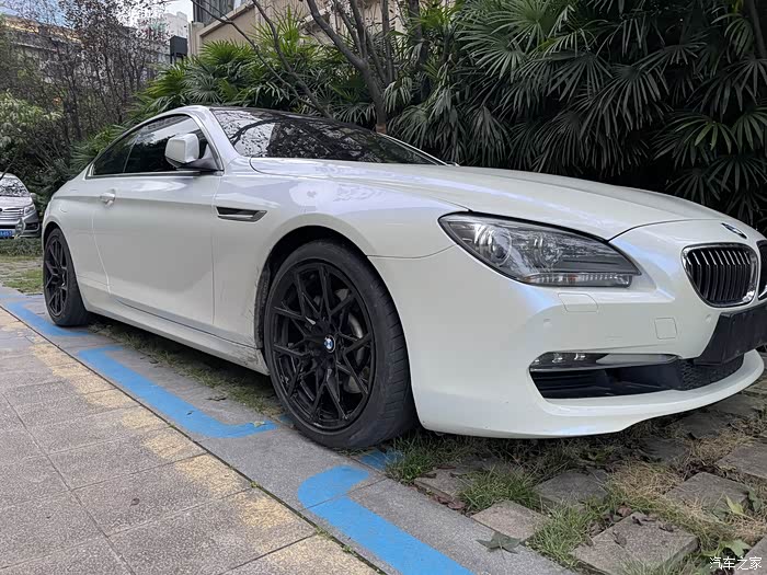 转12款宝马640i双门轿跑