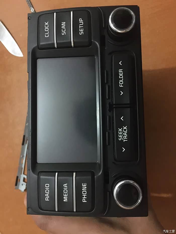 伊兰特改装cd机蓝牙电话触屏