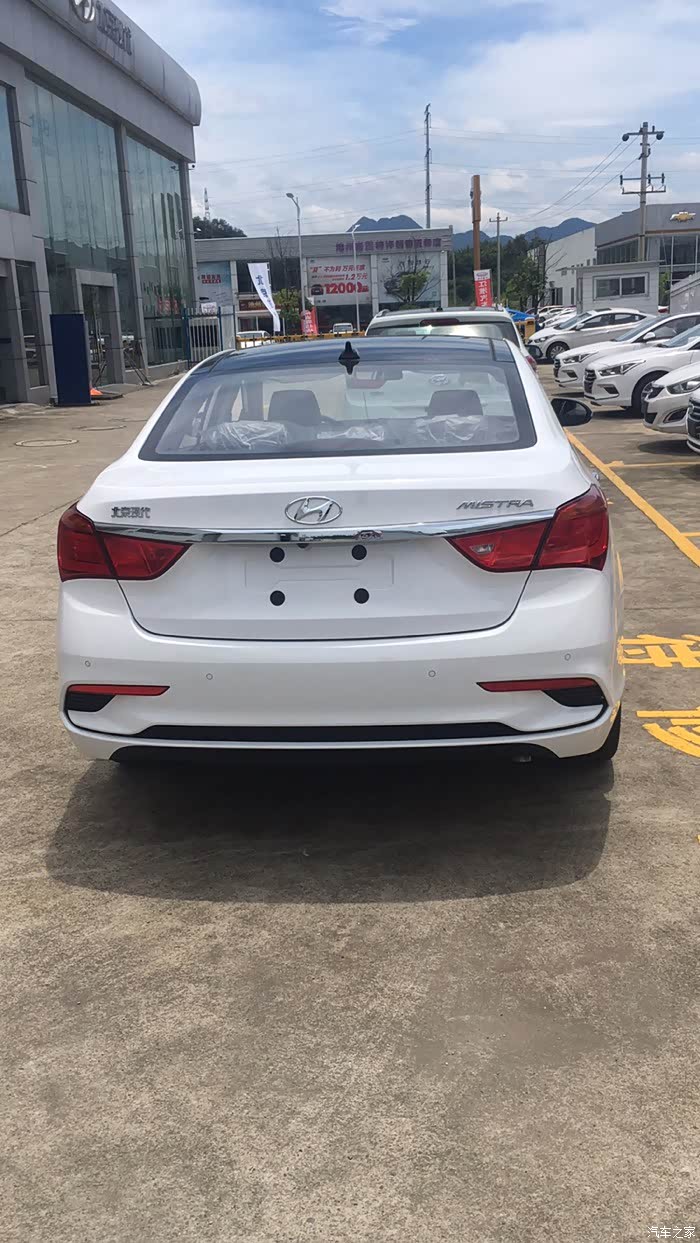 17款名图18中配提车了