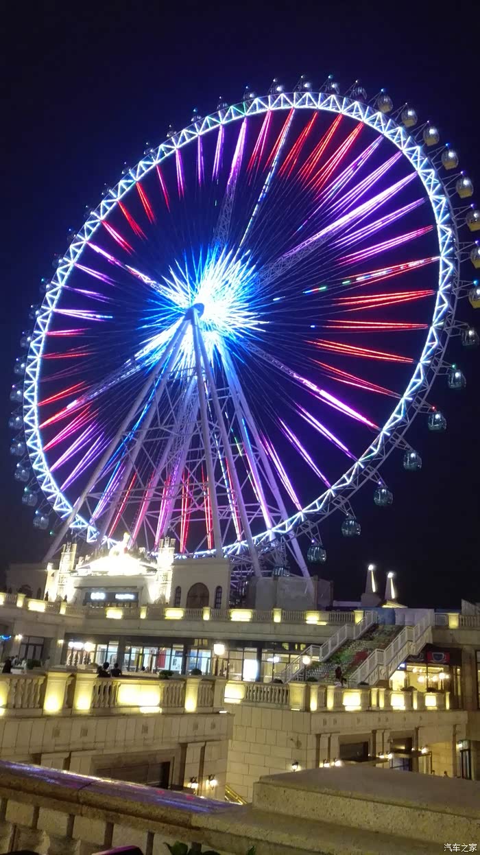 无锡cs35车友会夜袭江南环球港邂逅摩天轮