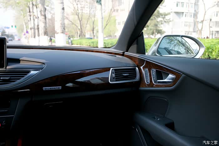 油门轰起激情从此绽放