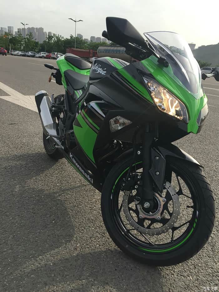 重庆出售川崎小忍者250一台