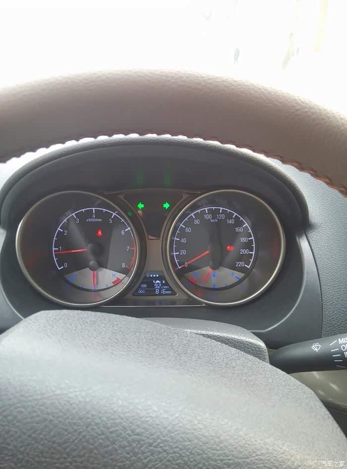 我的吉利gx7才每百公里显示油耗56