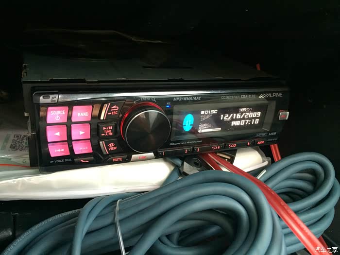 老板车上的机头,不错吧  阿尔派的