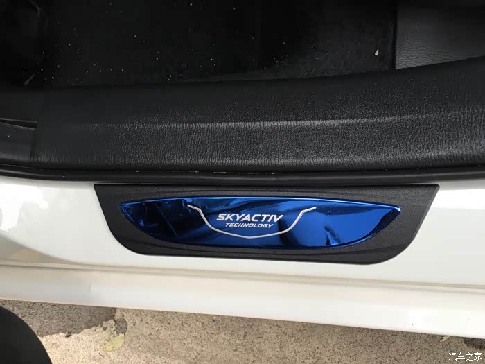 【图】你们装了迎宾踏板吗?_马自达3 axela昂克赛拉论坛_汽车之家论坛