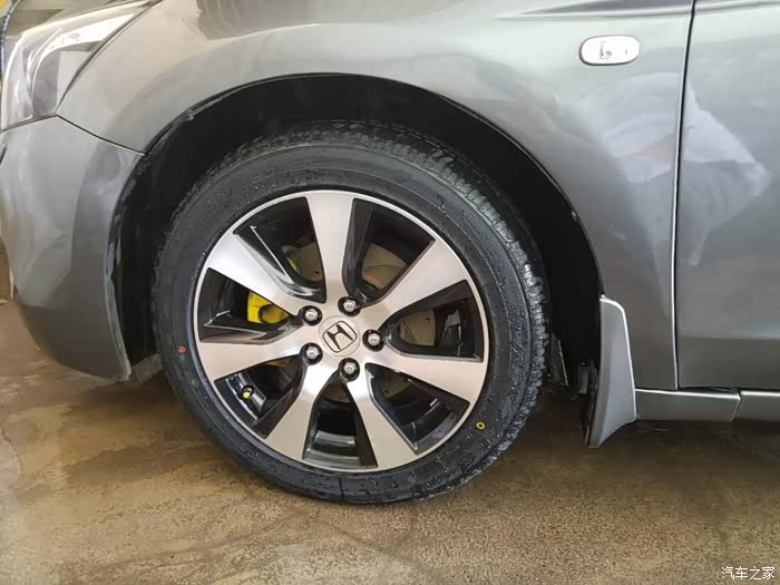 求杰德17寸轮毂一个!一个!一个!