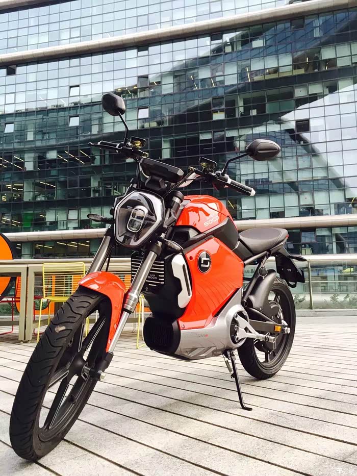 今天被一个视频帅到了看到了socots和zerosr