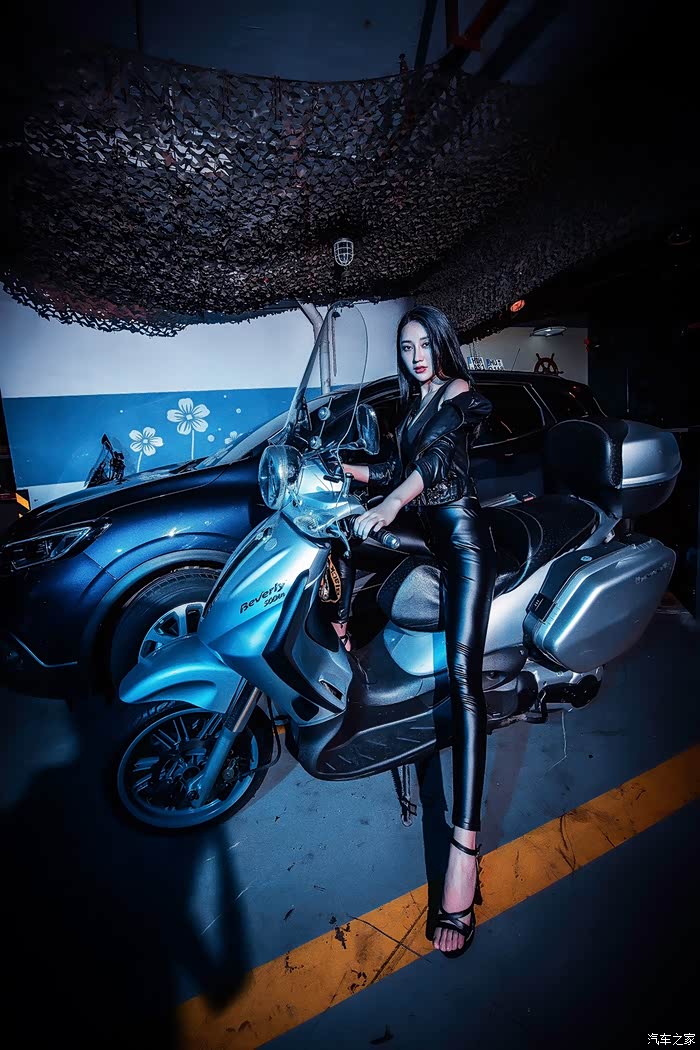 金属味道——机车女神与小嘉的正面碰撞!