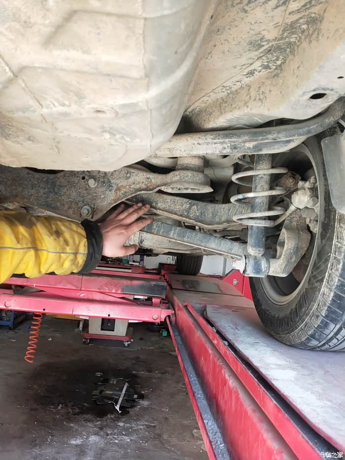 绅宝d50汽车14款—17款,以及18款以后不同底盘