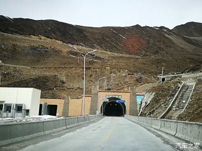 金川隧道图片