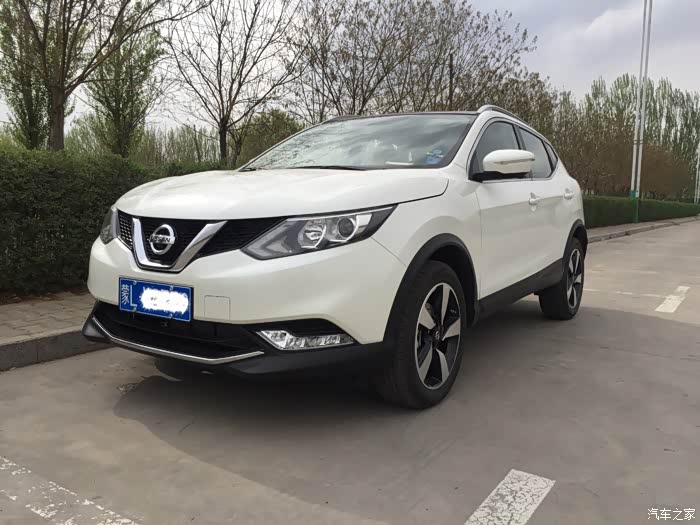 白色逍客豪华版改装作业