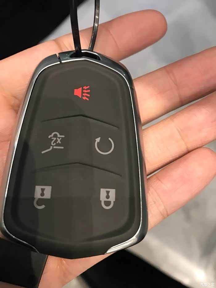 【图】提车留念_凯迪拉克xt5论坛_汽车之家论坛