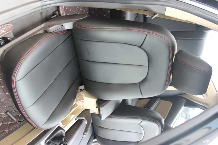 无锡汽车座椅包皮作业图