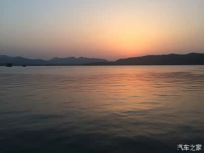 上有天堂下有苏杭,西湖美景盖世无双!