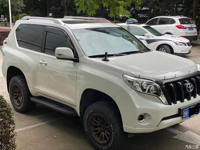 出16款短轴霸道三门霸道