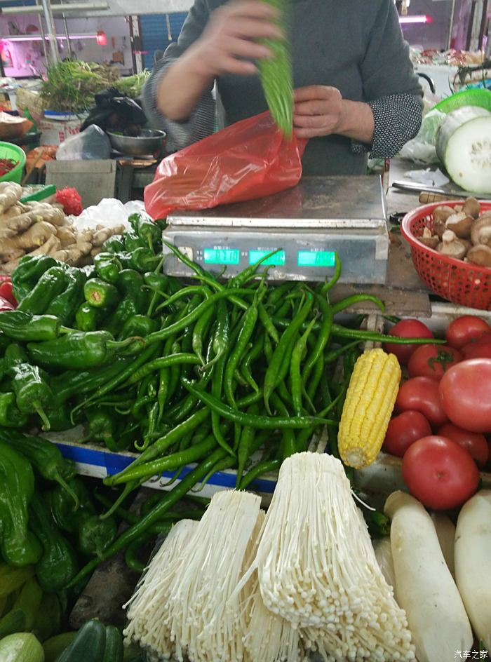 上海cs75官方车友会667青浦月影周末之琥珀金菜场买菜记