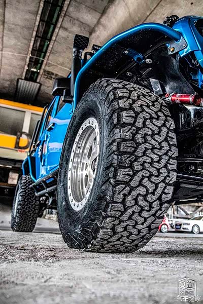 【西安牧马人改装 不倒翁改装】 生活不只有眼前的苟且,还有