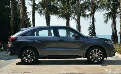 【颜色】冠道1.5t 太空银_皓月白(多图)