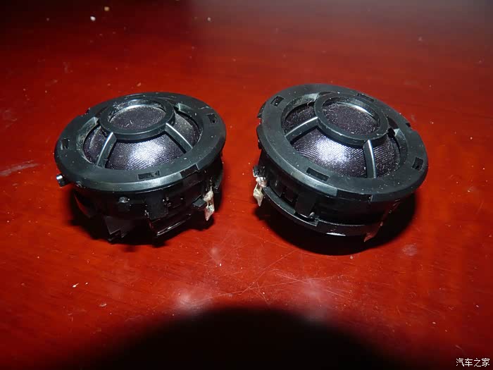 【图】2012新福克斯舒适后门加装新蒙迪欧SO