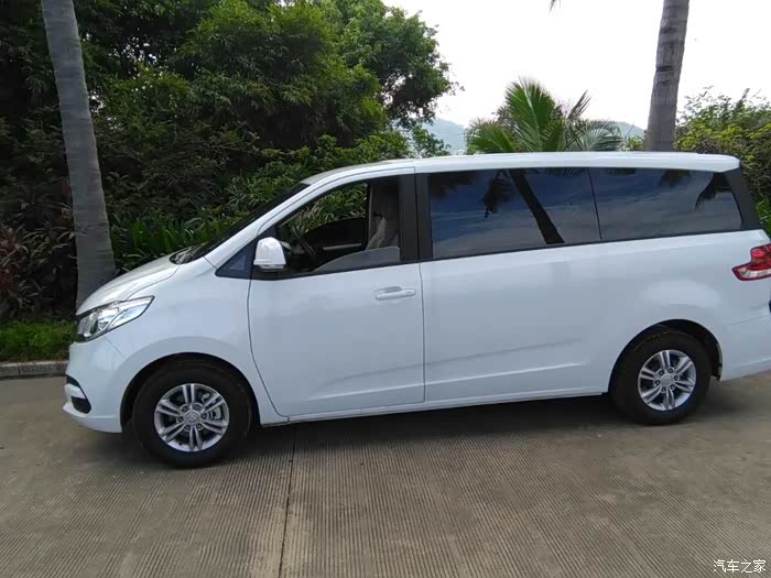 【图】柴油9座提车啦_上汽大通g10论坛_汽车之家论坛