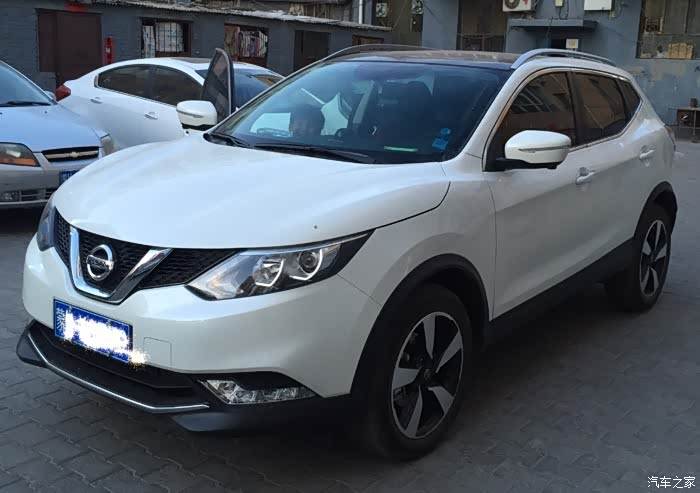 白色逍客豪华版改装作业