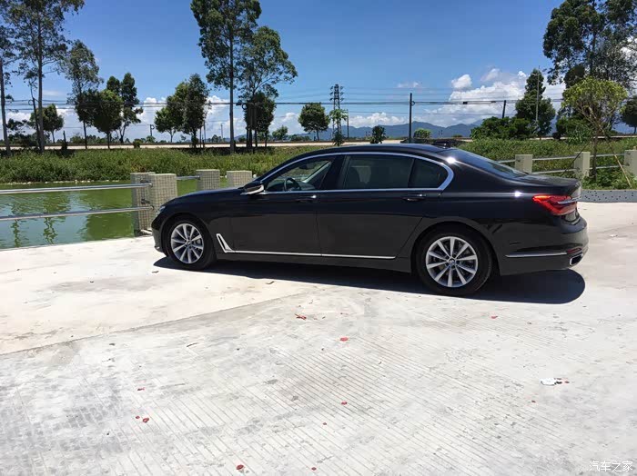 【图】730宝石青,使用一段时间后…_宝马7系论坛_汽车之家论坛