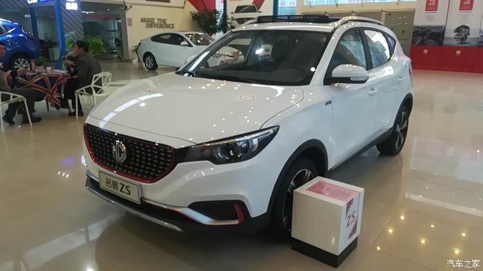 心动名爵zs,今日首次进店看车