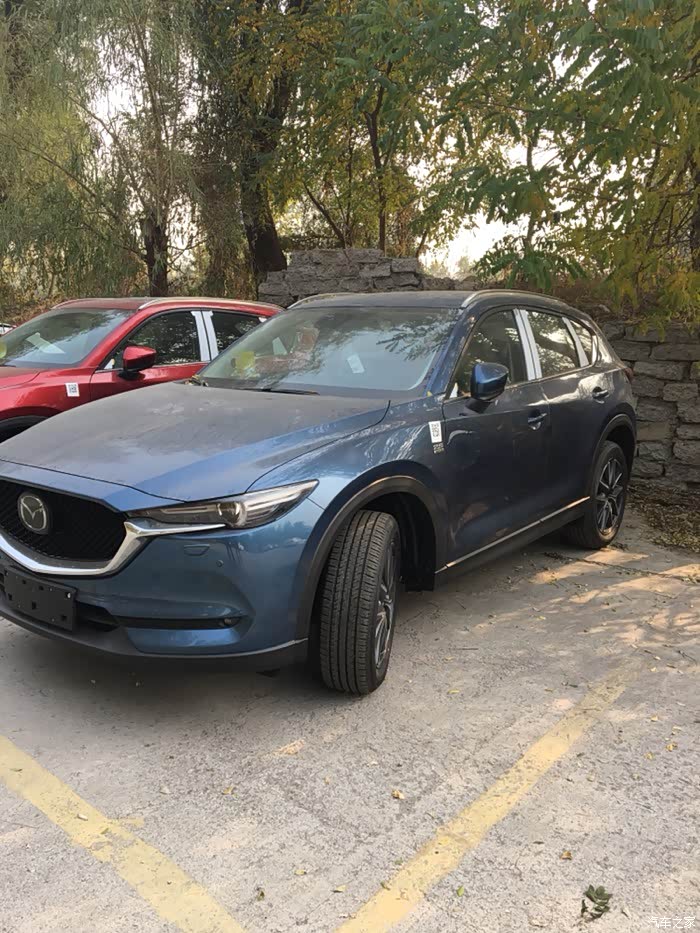 【图】糟了今天看了恒星蓝,觉得这个颜色最好看,尴尬了_马自达cx-5