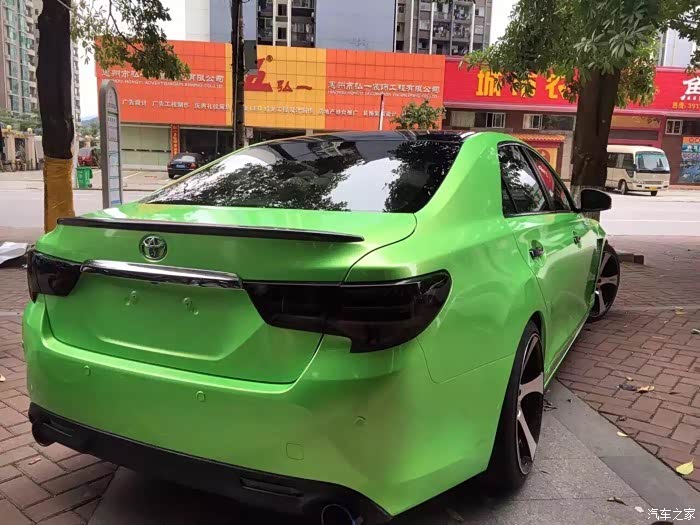 我只是美图的搬运工绿色锐志