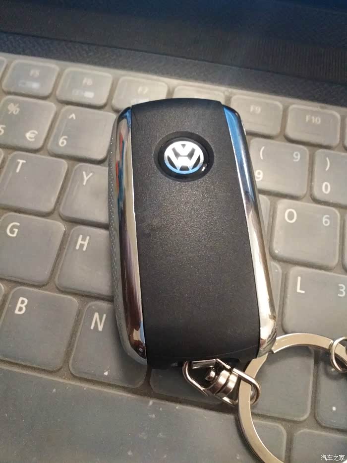 辉腾版钥匙,看上去气