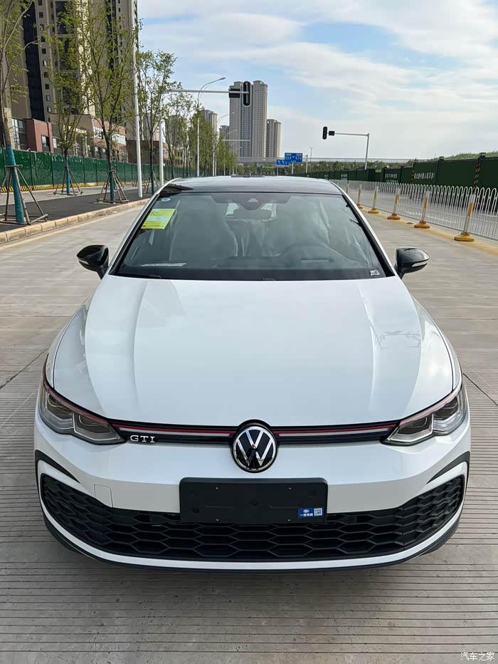 【图】武汉提白色gti8_高尔夫gti论坛_汽车之家论坛
