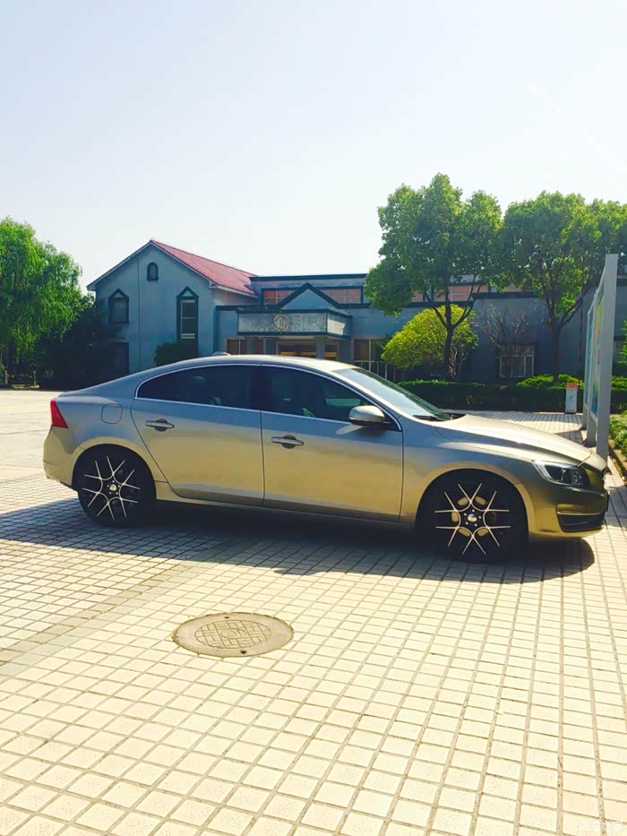 沃尔沃s60l 改erst轮毂