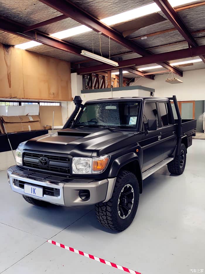 丰田兰德酷路泽lc79新西兰