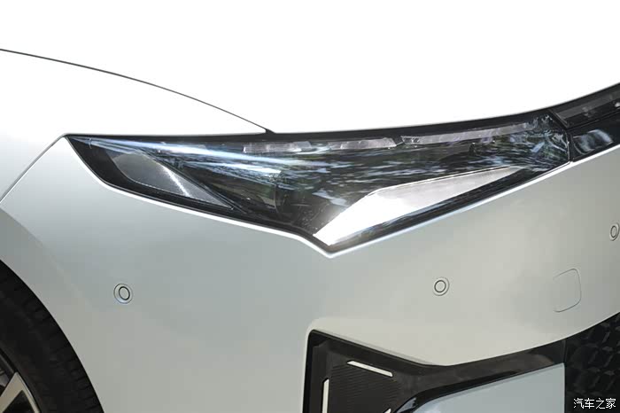 坚定选择钟爱小鹏p5星湖灰