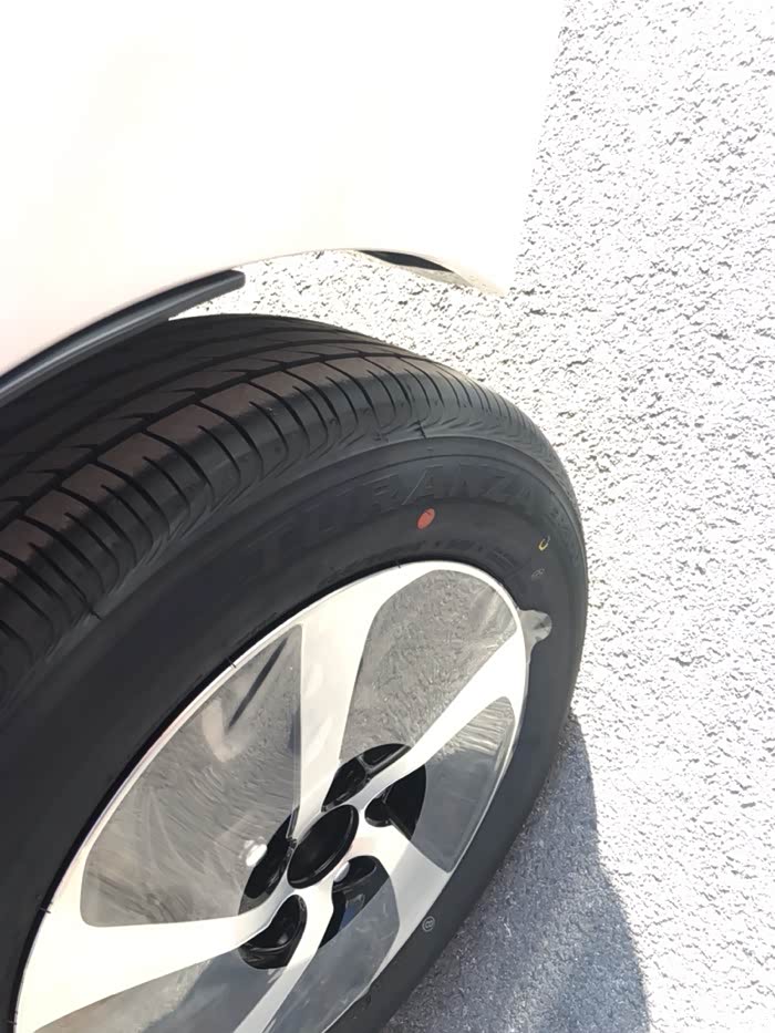 雷凌优科豪马轮胎