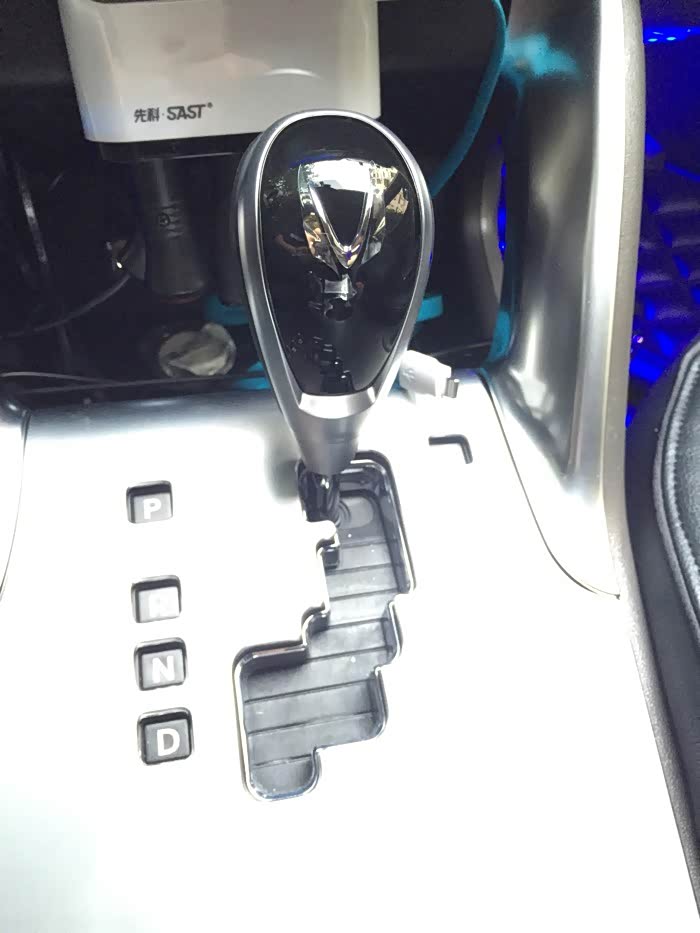 1182 | 回复: 16 北京现代ix35论坛 带小三去大"排挡"装饰!非常满意!