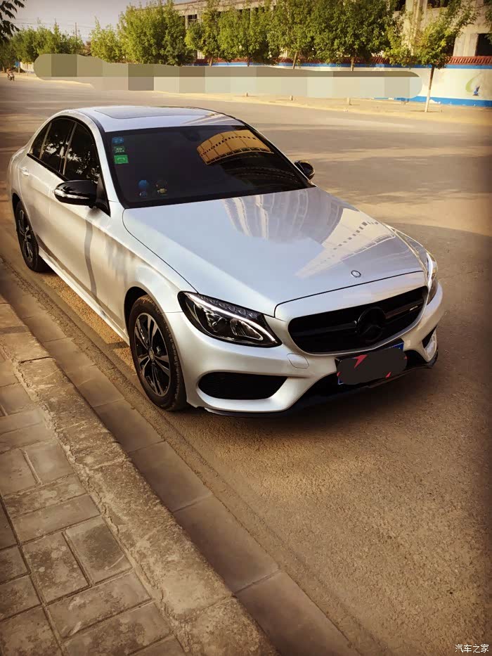 【图】铱银黑内标轴c200提车一月,发个作业吧_奔驰c级论坛_汽车之家