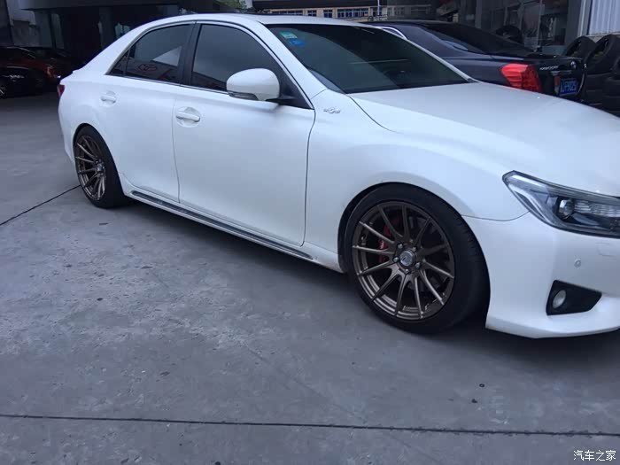 出售锐志18寸轮毂