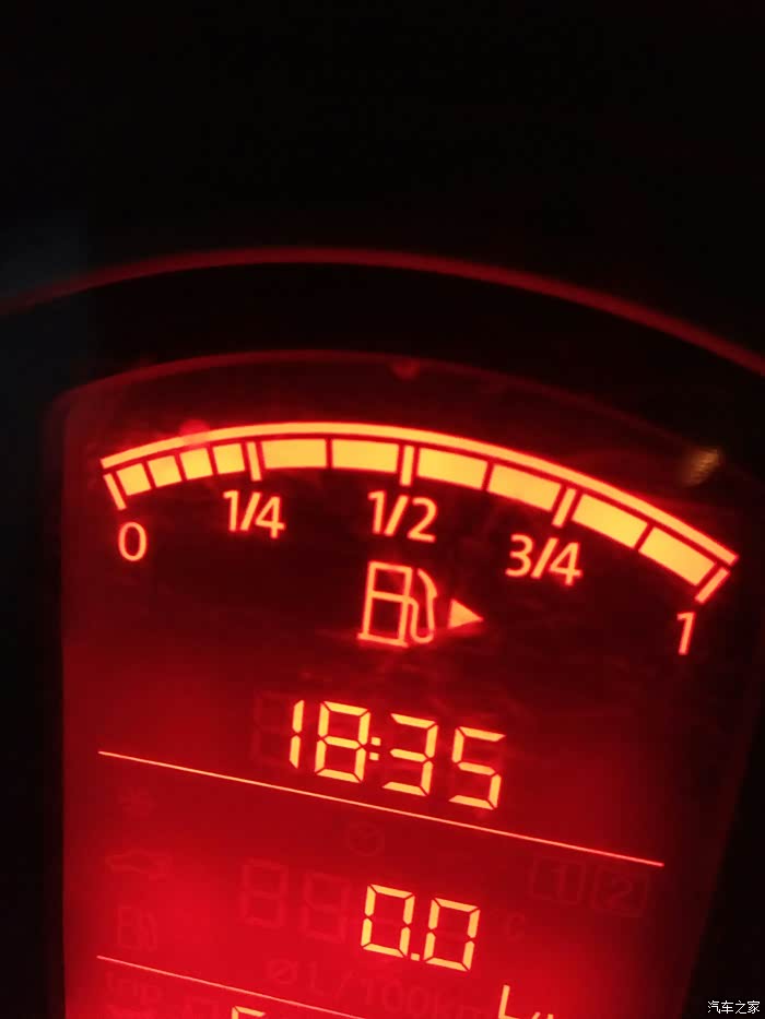 2008款朗逸仪表盘显示一个扳手的标志