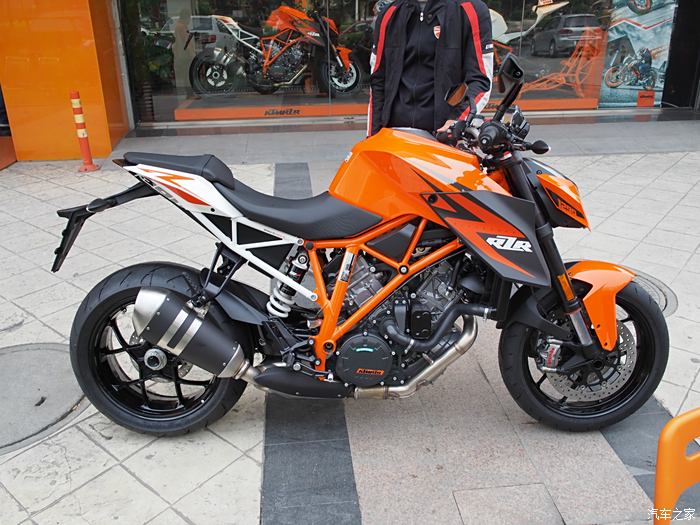 【圖】被魔化的溫順怪獸ktm1290 superduke r_摩托車論壇_汽車之家