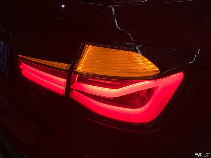 bmwf30lcimperformanceblackline熏黑尾灯