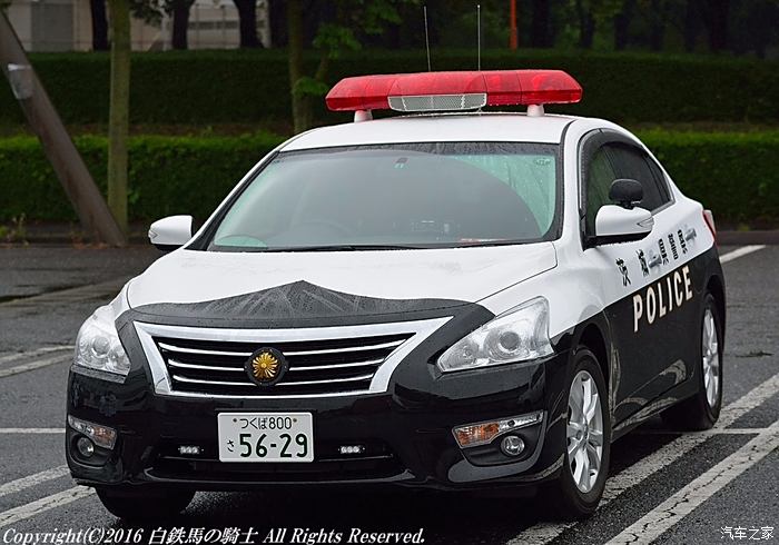 第三代天籁警车