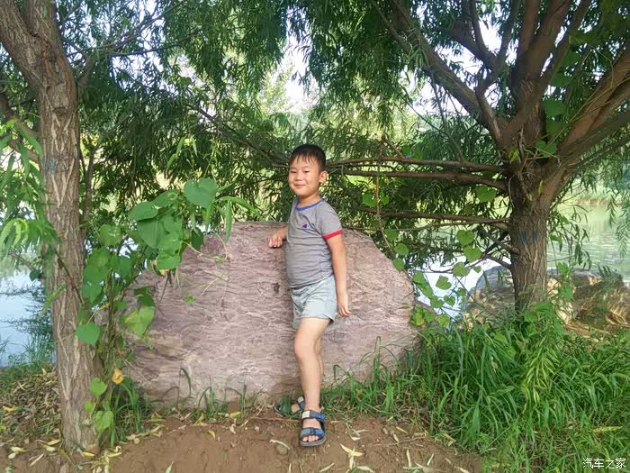 【图】无聊的工作,让人好心烦.带孩子出去兜兜