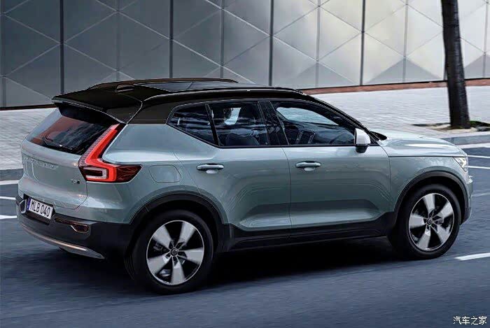 【图】哪位大师帮把白顶p成黑顶看看_沃尔沃xc40论坛_汽车之家论坛